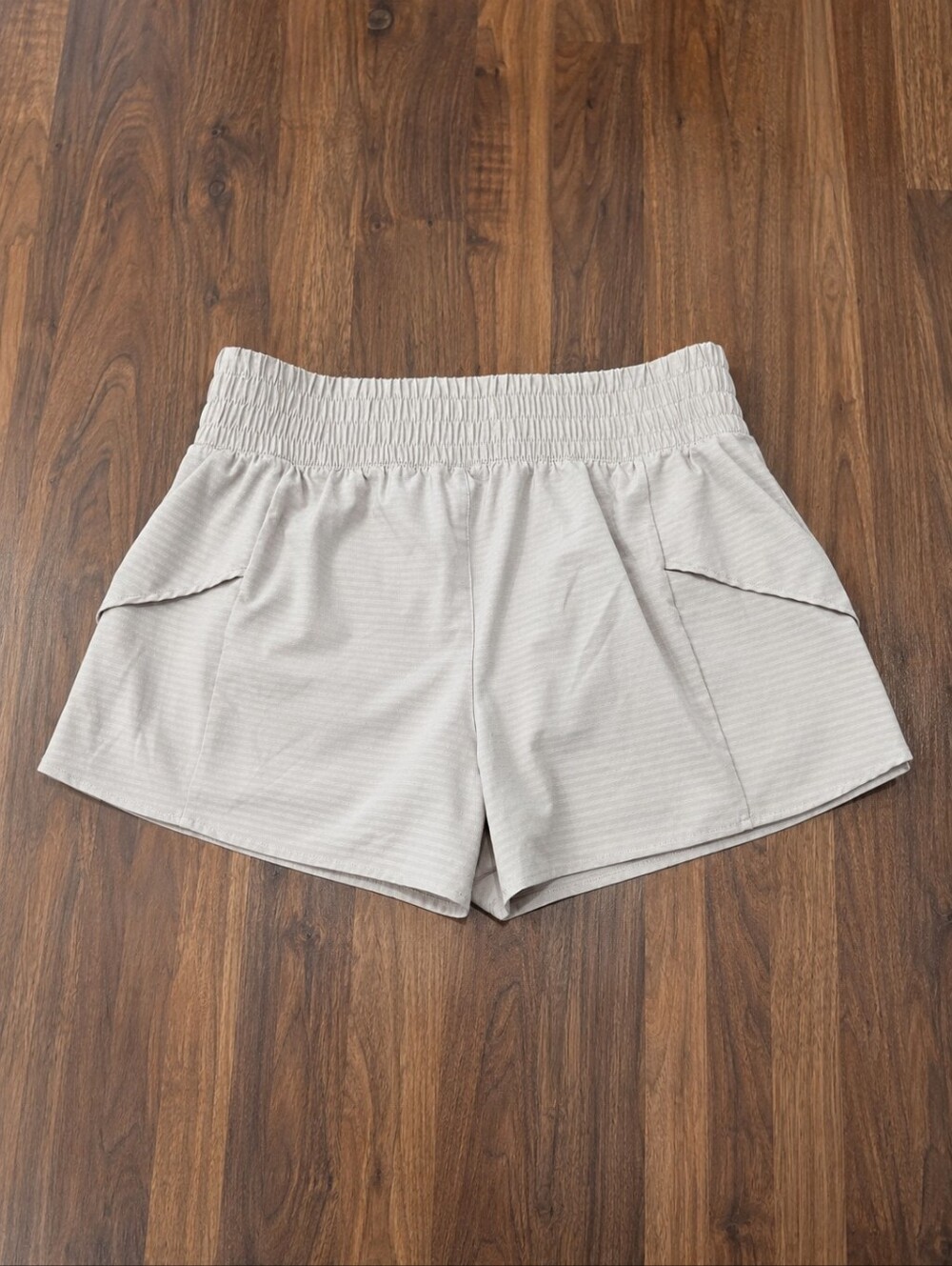 Calia Women’s Athletic Shorts Tan  Performance Stretch Elastic Waist Size Large